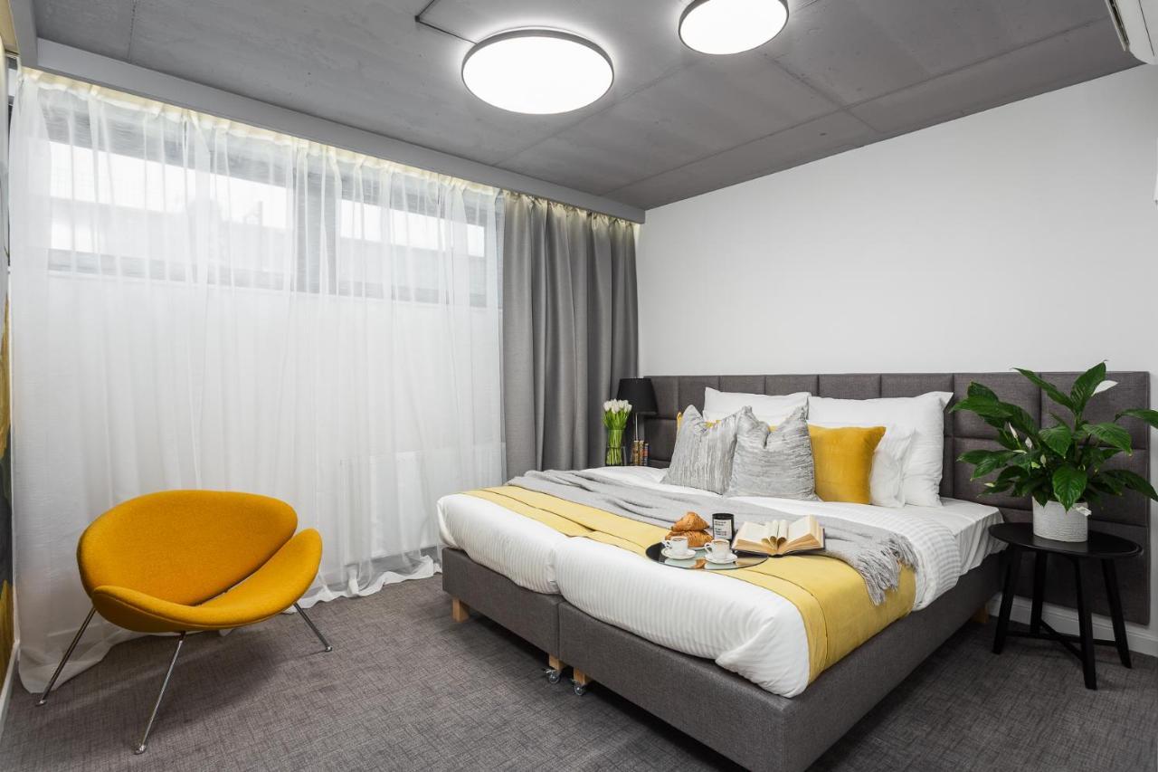 Family Center Apartments Краків Екстер'єр фото