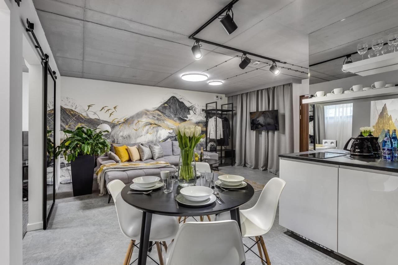 Family Center Apartments Краків Екстер'єр фото