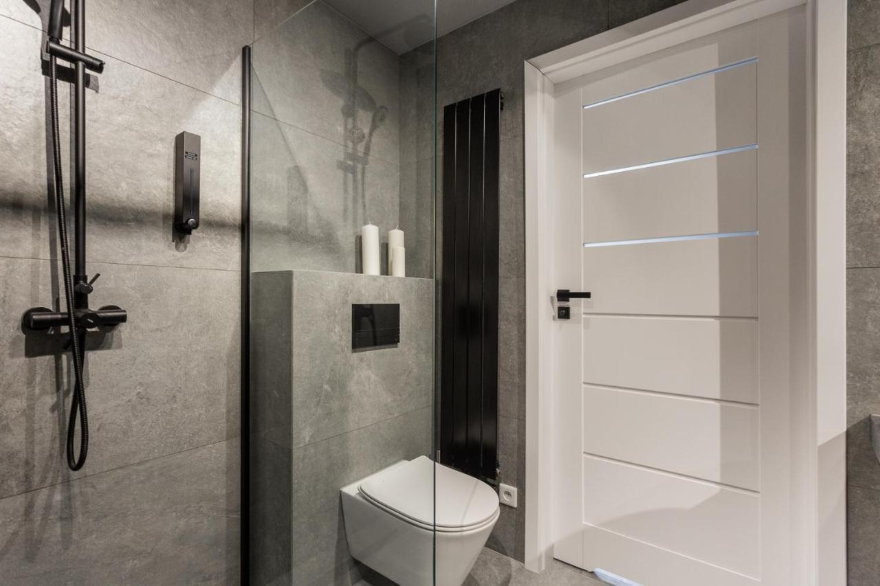 Family Center Apartments Краків Екстер'єр фото