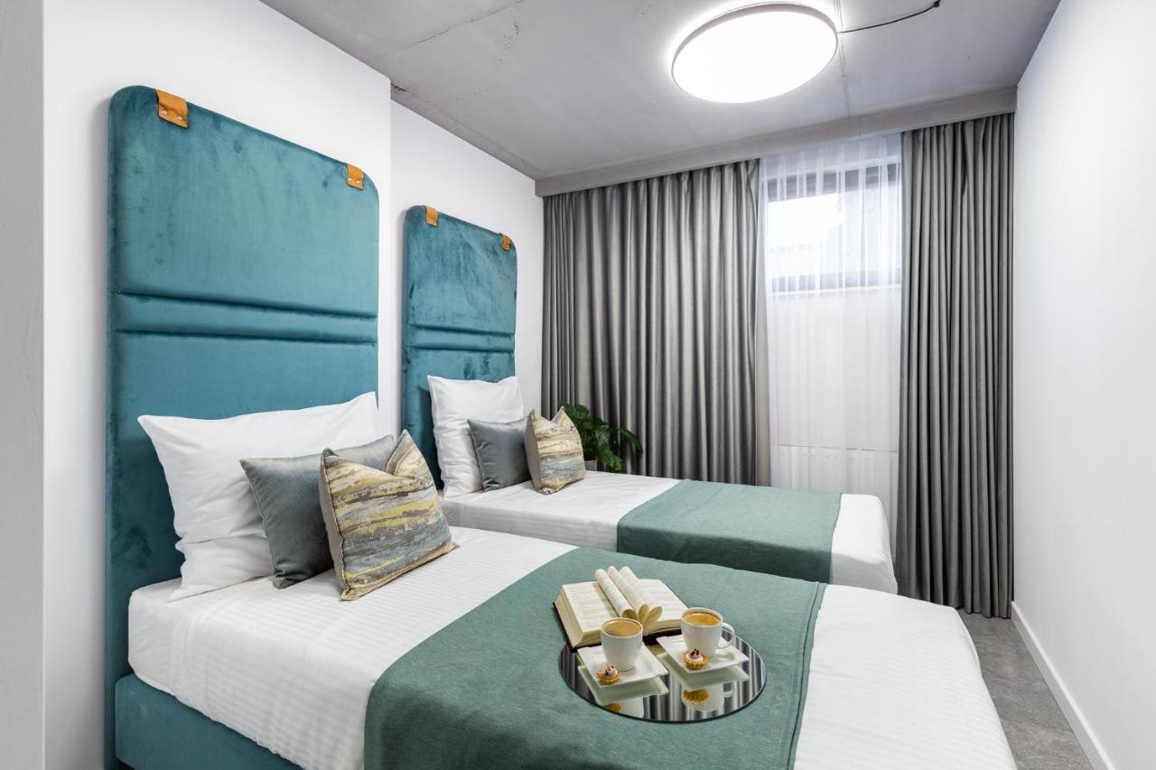 Family Center Apartments Краків Екстер'єр фото