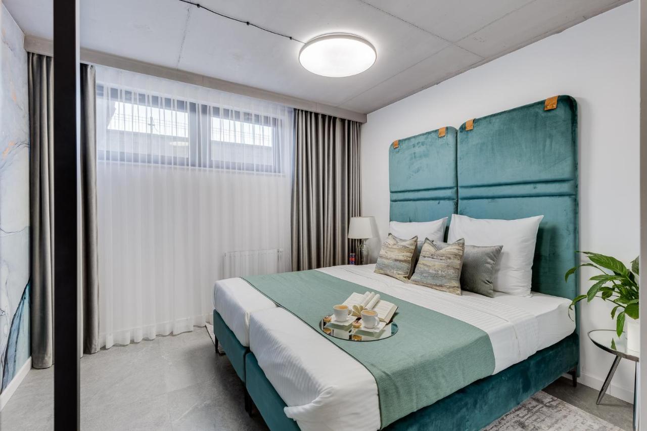 Family Center Apartments Краків Екстер'єр фото
