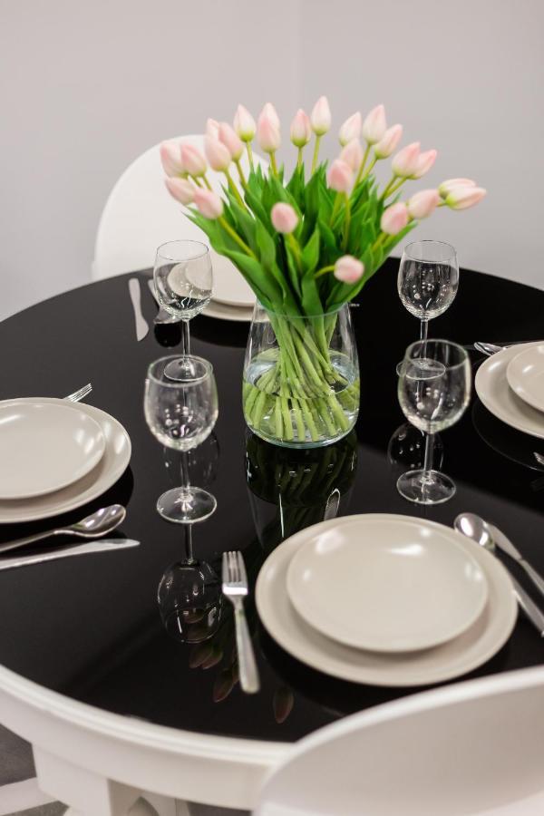 Family Center Apartments Краків Екстер'єр фото